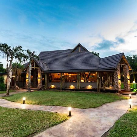 Gooderson Dumazulu Lodge Hluhluwe Exterior photo